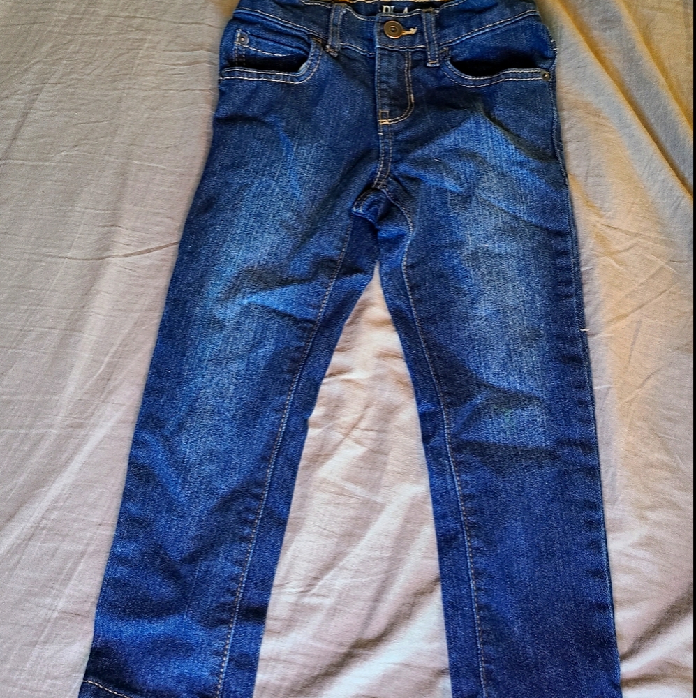 Toddler  Boy 4t super skinny jeans